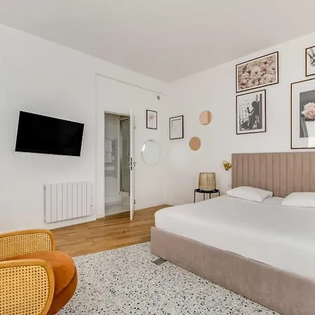 Bed & Breakfast Louvre Rivage Apartments Paris