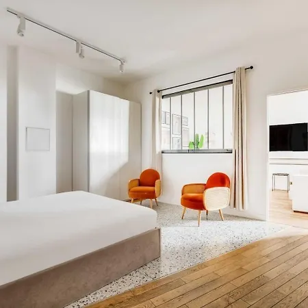 Louvre Rivage Apartments Bed & Breakfast 3*