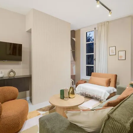 Bed & Breakfast Louvre Rivage Apartments 3*