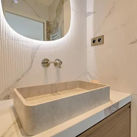 Bed & Breakfast Louvre Rivage Apartments Paris